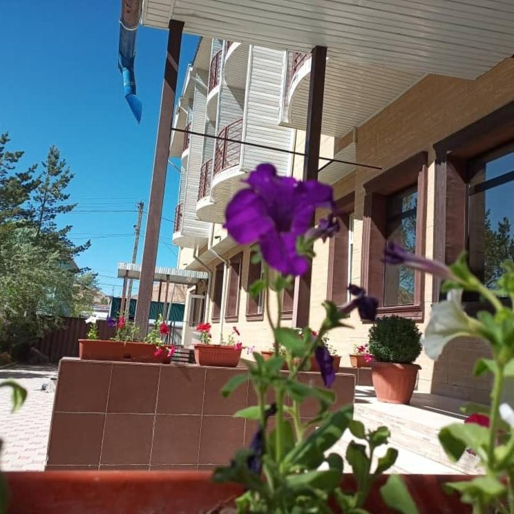 Aska Hotel Naryn Kültér fotó