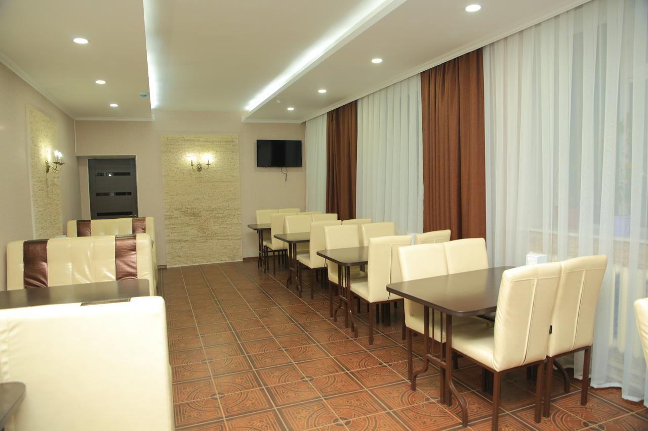 Aska Hotel Naryn Kültér fotó