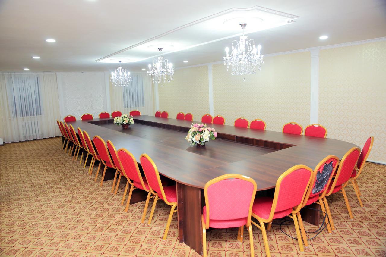 Aska Hotel Naryn Kültér fotó